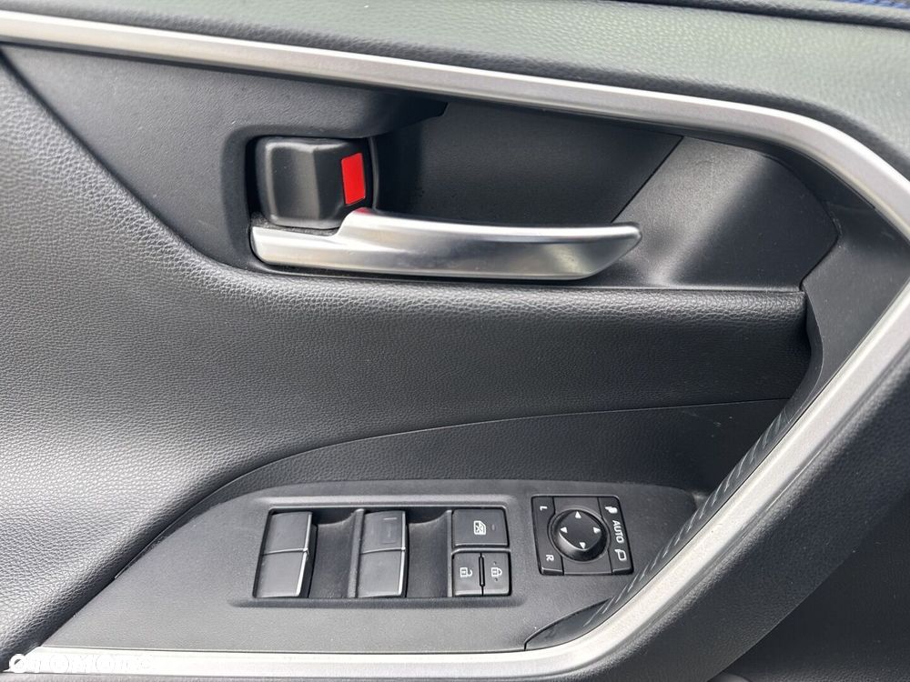 Toyota RAV4 2.5 Hybrid Selection 4x4 - 13