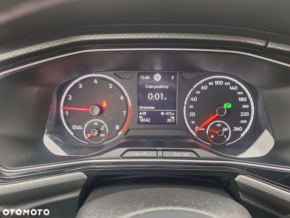 Volkswagen T-Cross - 10