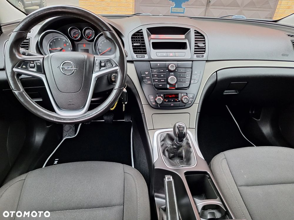 Opel Insignia 1.8 Cosmo - 25