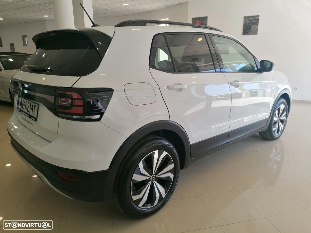 VW T-Cross 1.0 TSI Life - 32