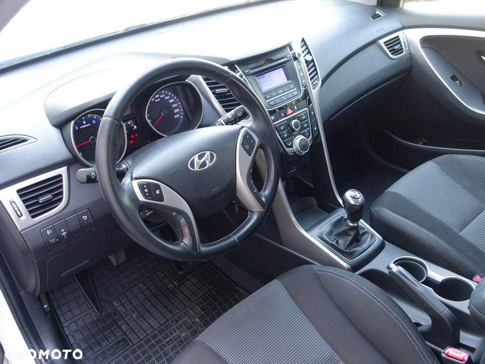 Hyundai i30 - 13