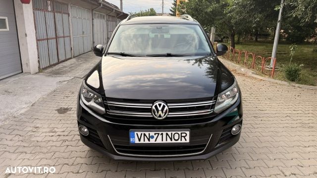 Volkswagen Tiguan 2.0 TDI 4Motion DSG Sport & Style - 1