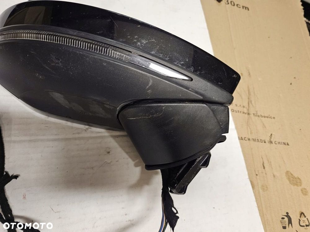 LUSTERKO PRAWE AUDI A6 4K 14 PIN EUROPA - 3