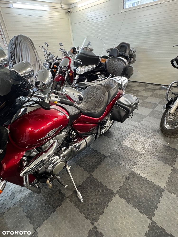 Suzuki Boulevard - 5