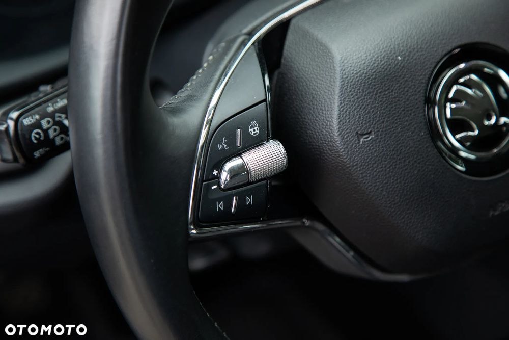 Skoda Octavia 2.0 TDI Active - 14