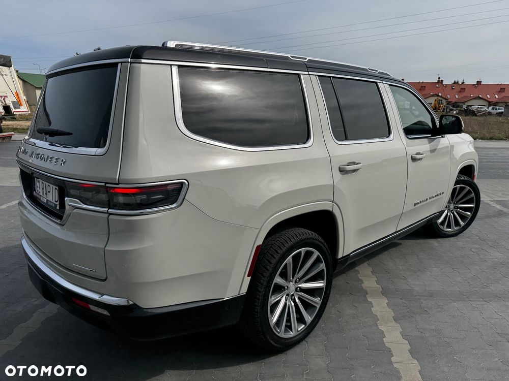 Jeep Grand Wagoneer - 4