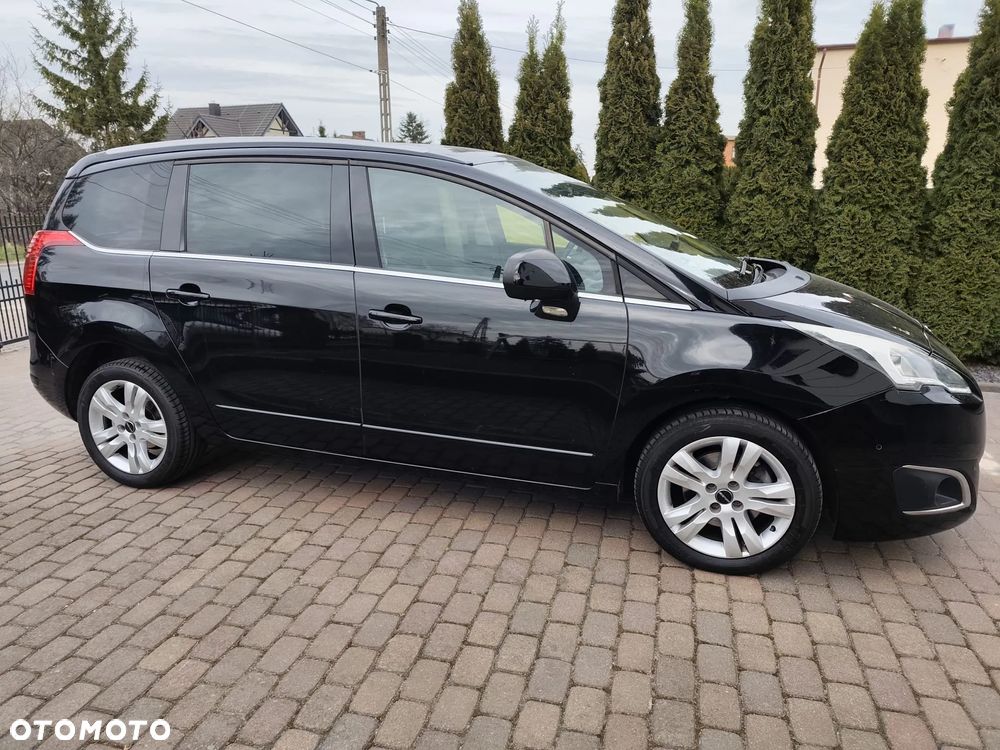 Peugeot 5008 - 16