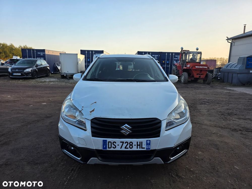 Suzuki SX4 S-Cross 1.6 DDiS 4x4 Comfort - 2