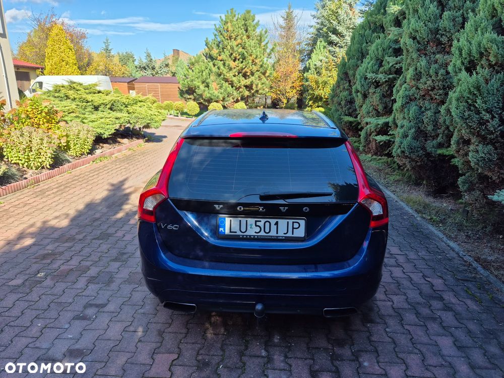 Volvo V60 D3 Drive-E Ocean Race - 4