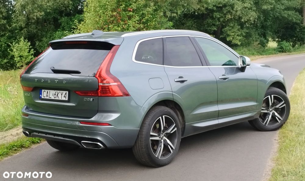 Volvo XC 60 D5 SCR AWD R-Design - 4
