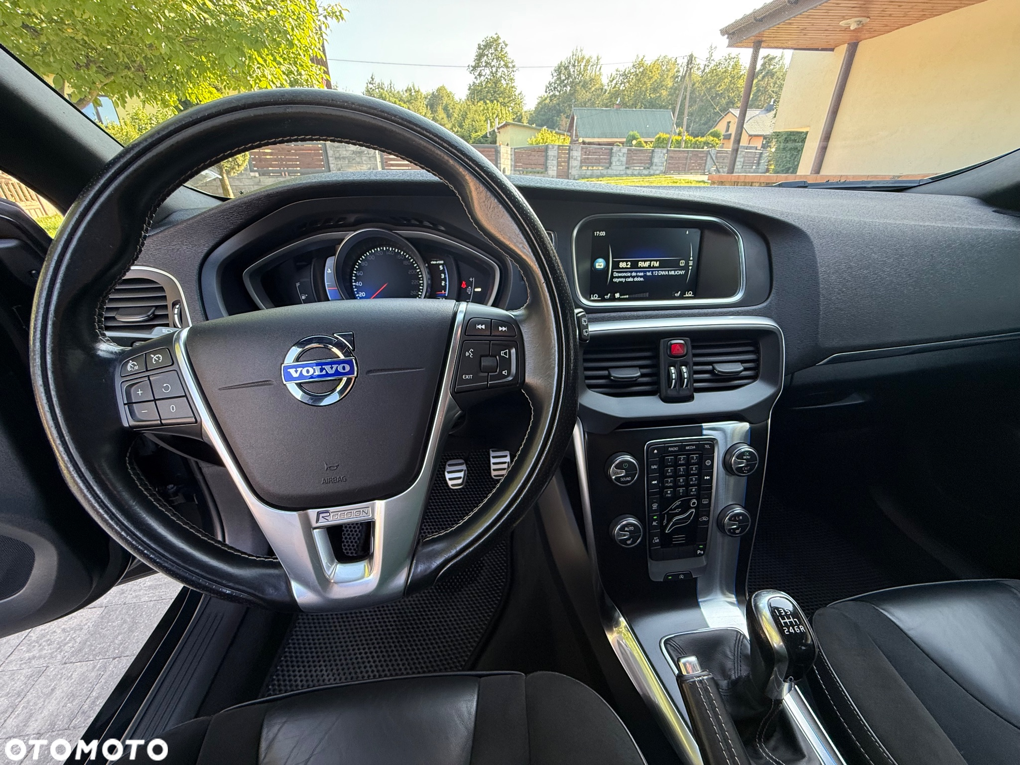 Volvo V40 - 20