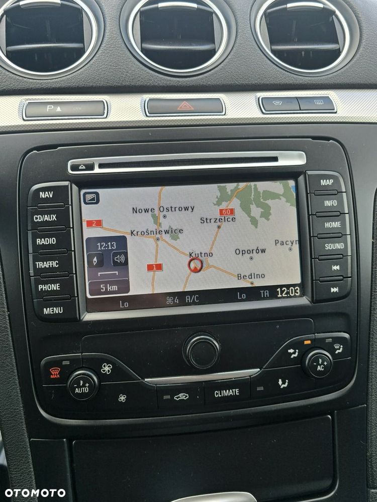 Ford S-Max - 33
