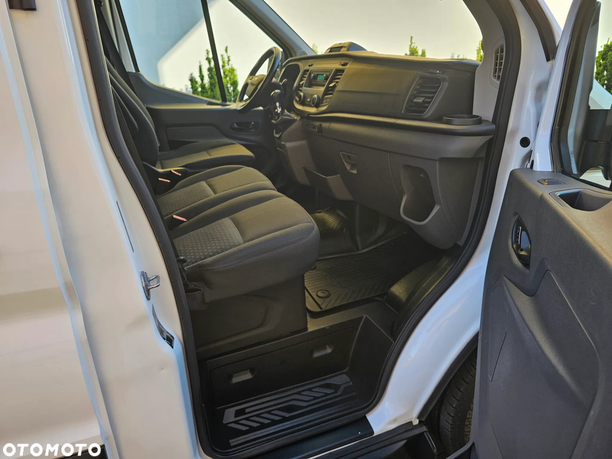 Ford Transit 350 L3H2 Ambiente (bryg.) - 15