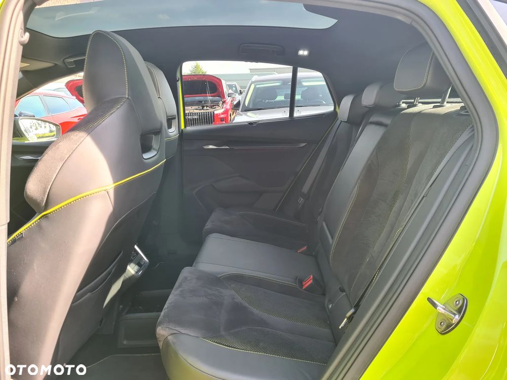 Skoda Enyaq RS 82kWh Maxx - 25
