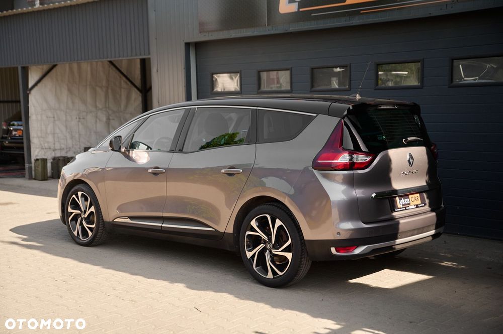Renault Grand Scenic - 9