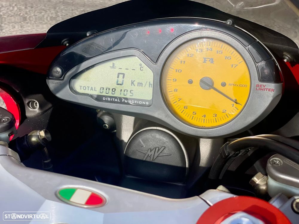 MV Agusta F4 750 - 5