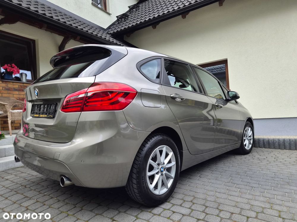 BMW Seria 2 220d Sport-Aut Advantage - 34