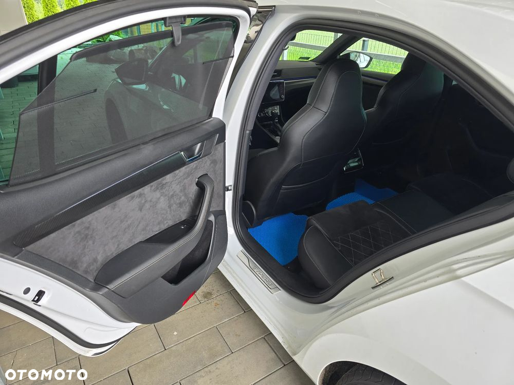 Skoda Superb 2.0 TSI 4x4 Sportline DSG - 6