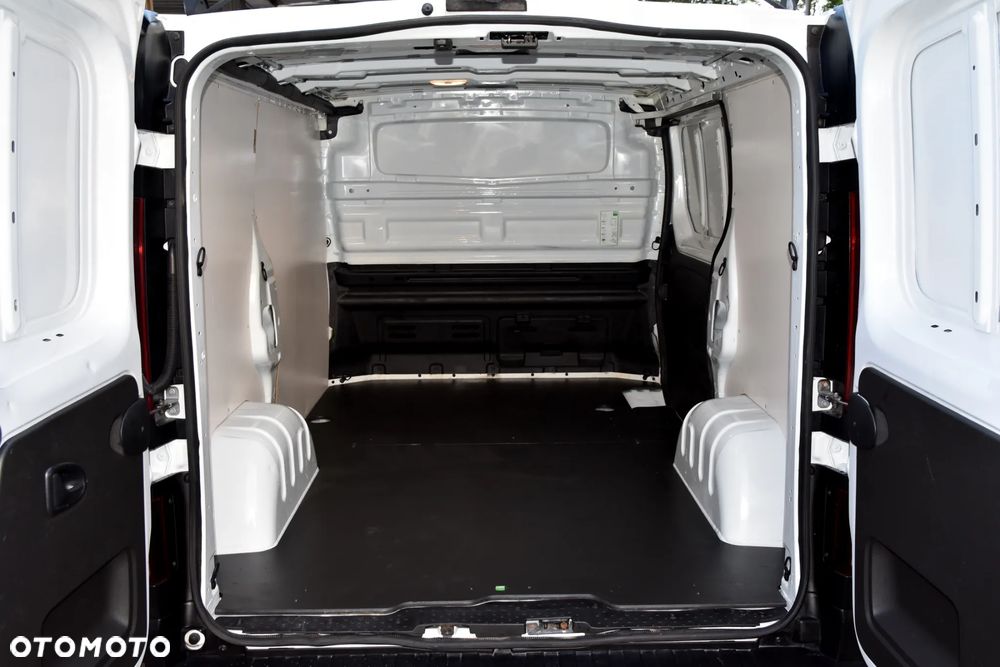 Opel VIVARO - 24