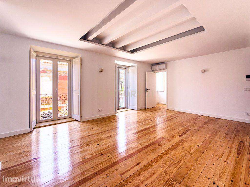Apartamento T3 Duplex | Edifício Totalmente Reabilitado | Centro Amado - Grande imagem: 2/33