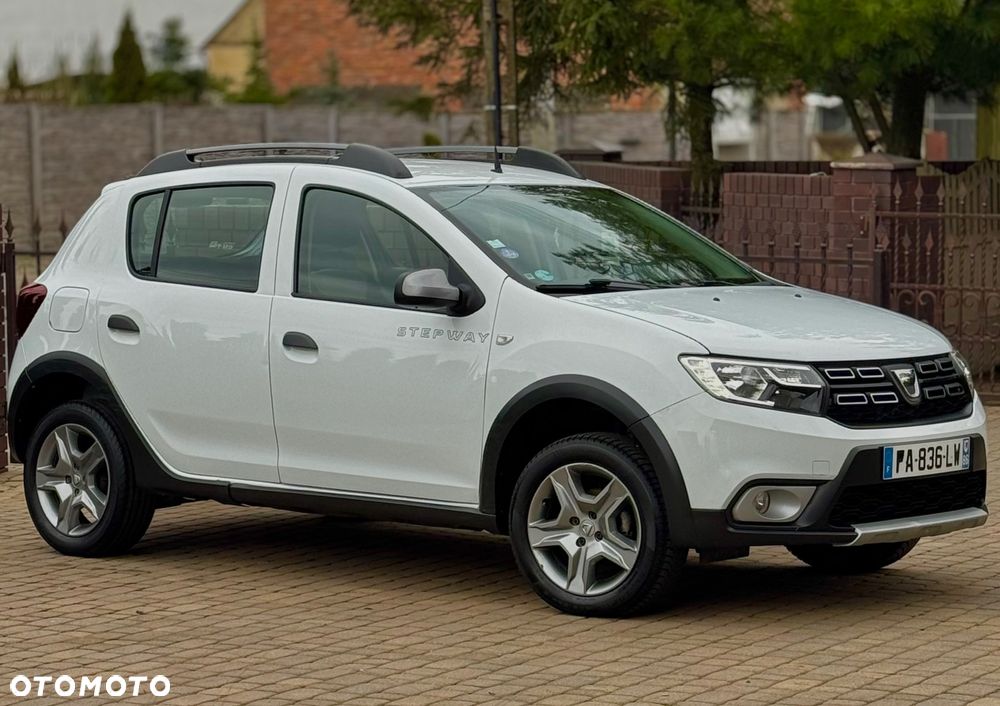 Dacia Sandero Stepway - 12