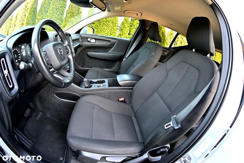 Volvo XC 40 T2 Core - 21