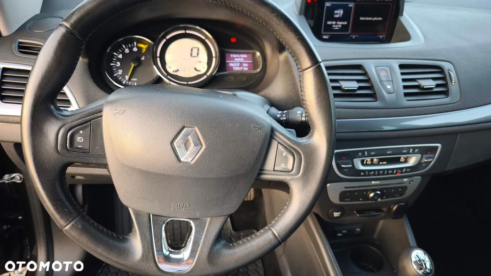 Renault Megane 1.6 16V Limited - 8
