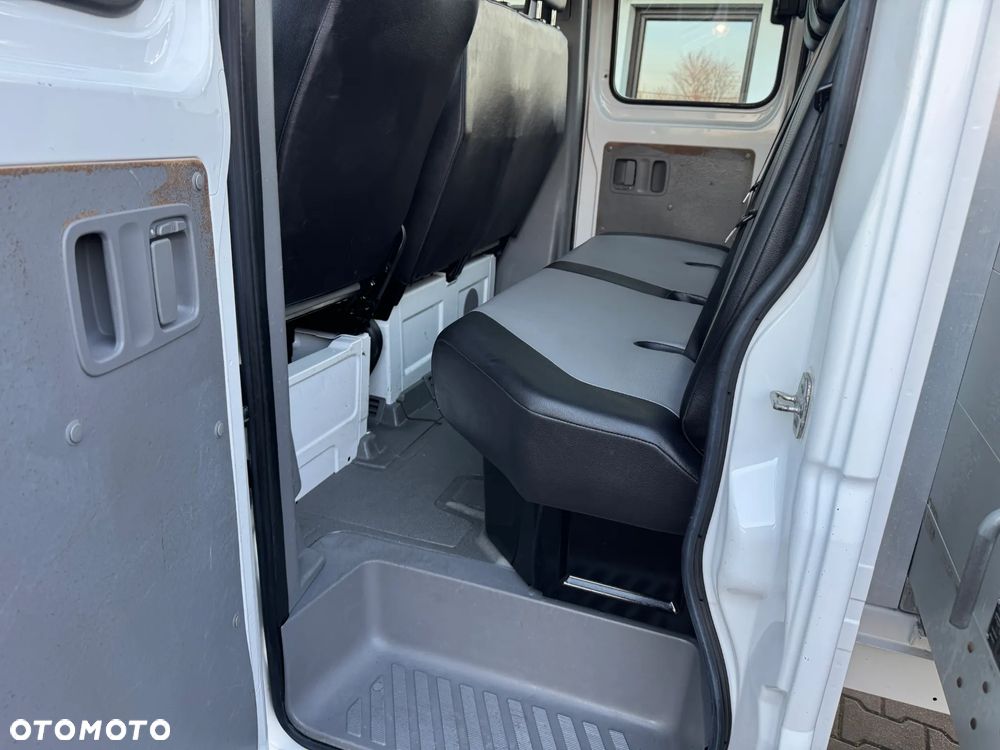 Volkswagen Volkswagen Crafter Doka 2.0 TDI 2015 Rok VW doka kabina tdi 120KW - 28