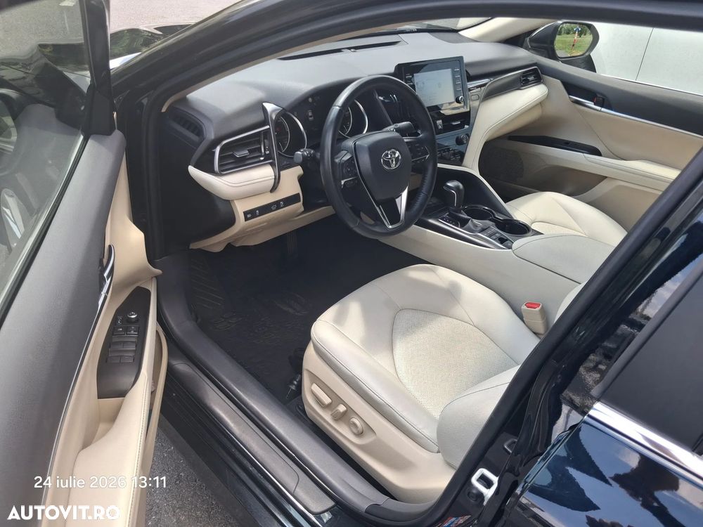 Toyota Camry 2.5 Business - 6
