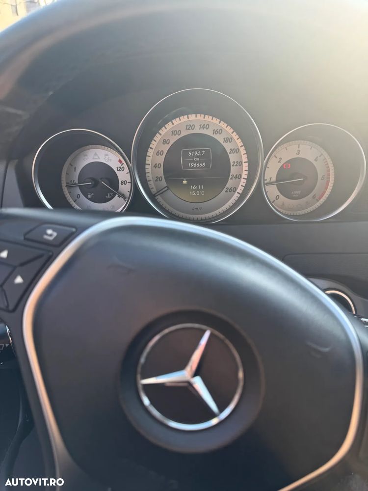 Mercedes-Benz C 200 CDI BlueEFFICIENCY - 5