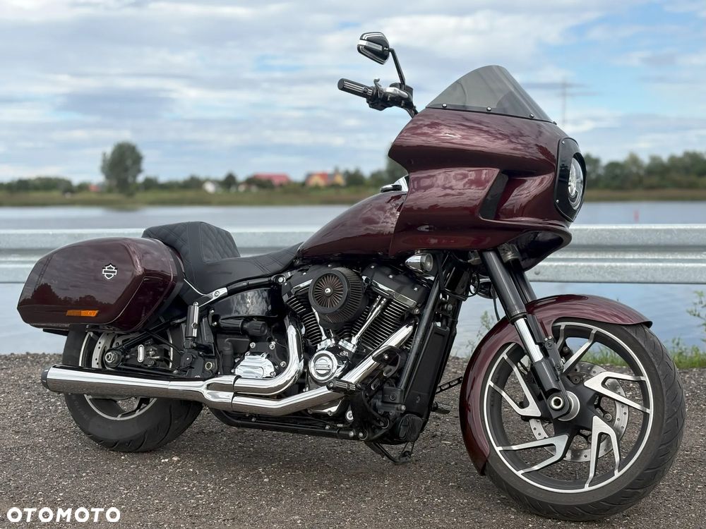 Harley-Davidson Softail Sport Glide - 1