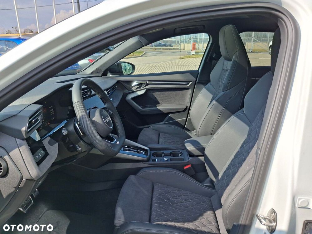 Audi S3 Sportback - 28