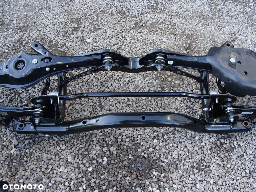 belka oś tylna zawieszenie vw golf viii 8 gti 2024r 5h0500039a - 11