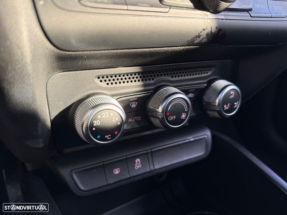 Audi A1 1.6 TDI S line Sport Pack - 23