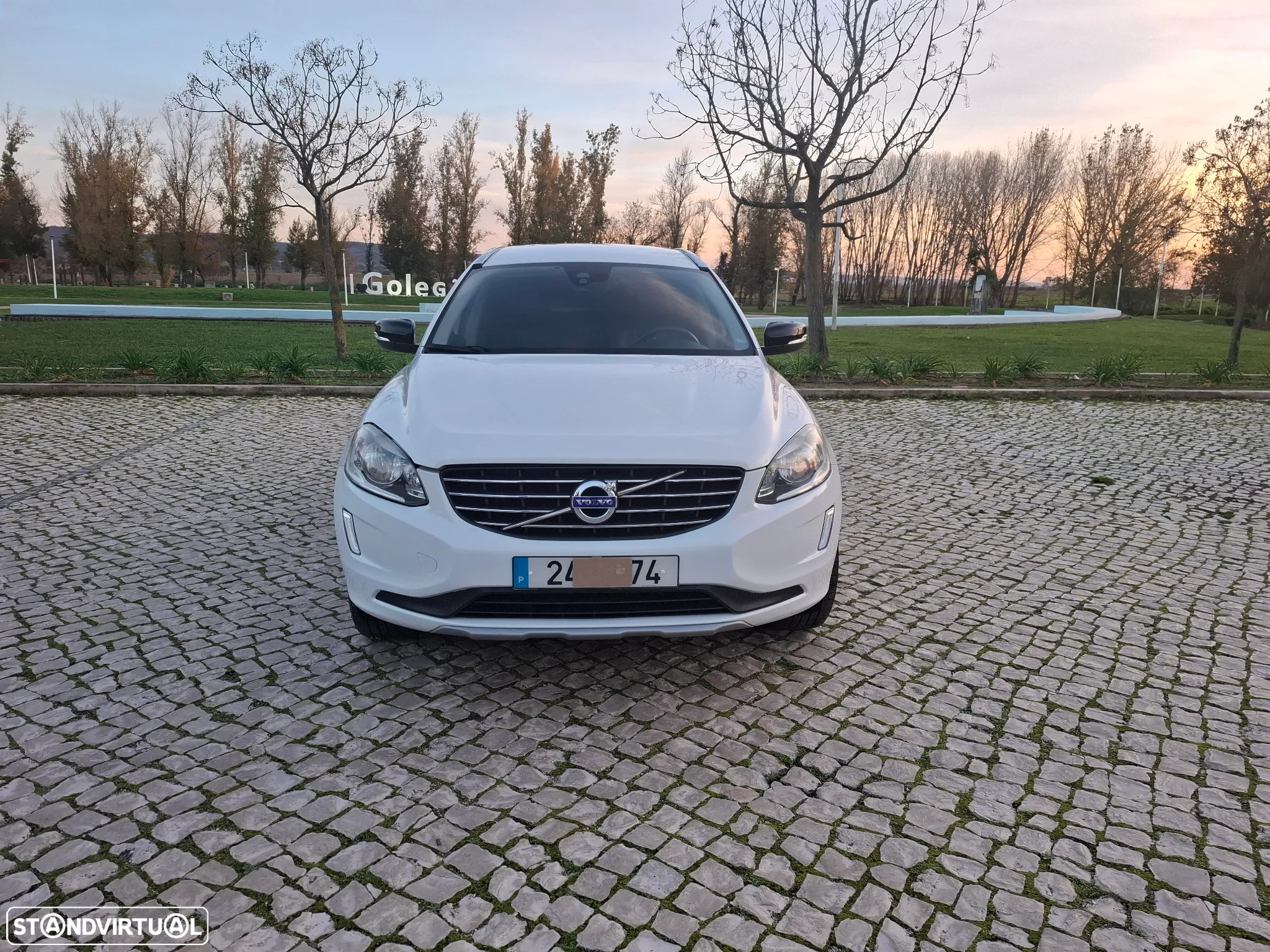 Volvo XC 60 2.0 D3 Dynamic Edition - 2