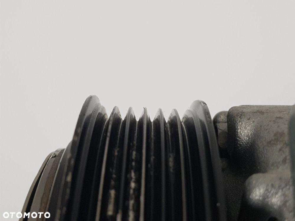 Kompresor Sprężarka klimatyzacji Porsche Cayman 982 718 992260601G - 7