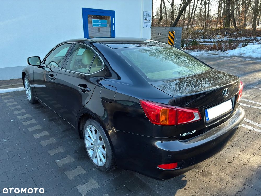 Lexus IS 220 D Prestige - 6