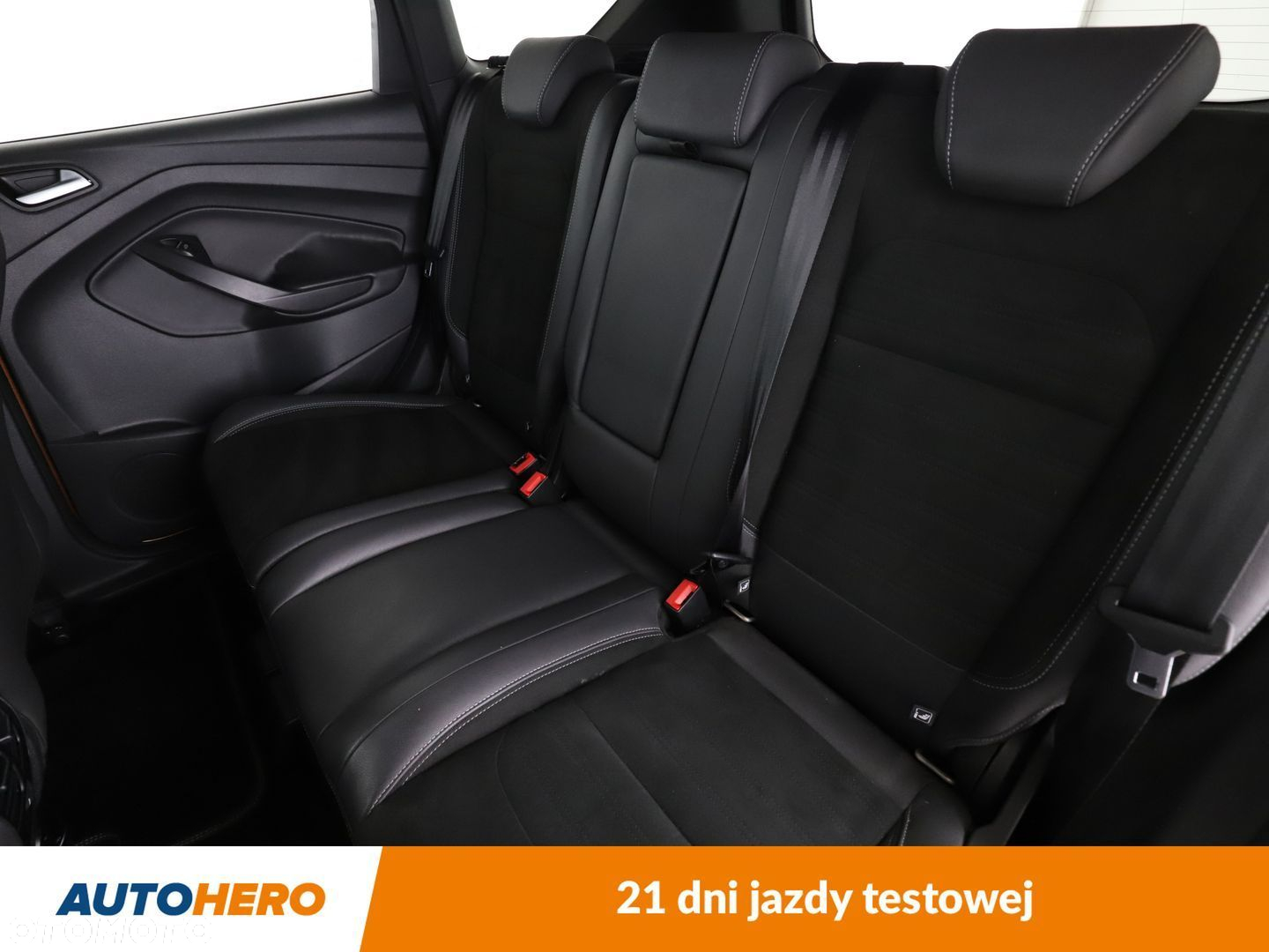 Ford Kuga 2.0 TDCi FWD ST-Line - 14