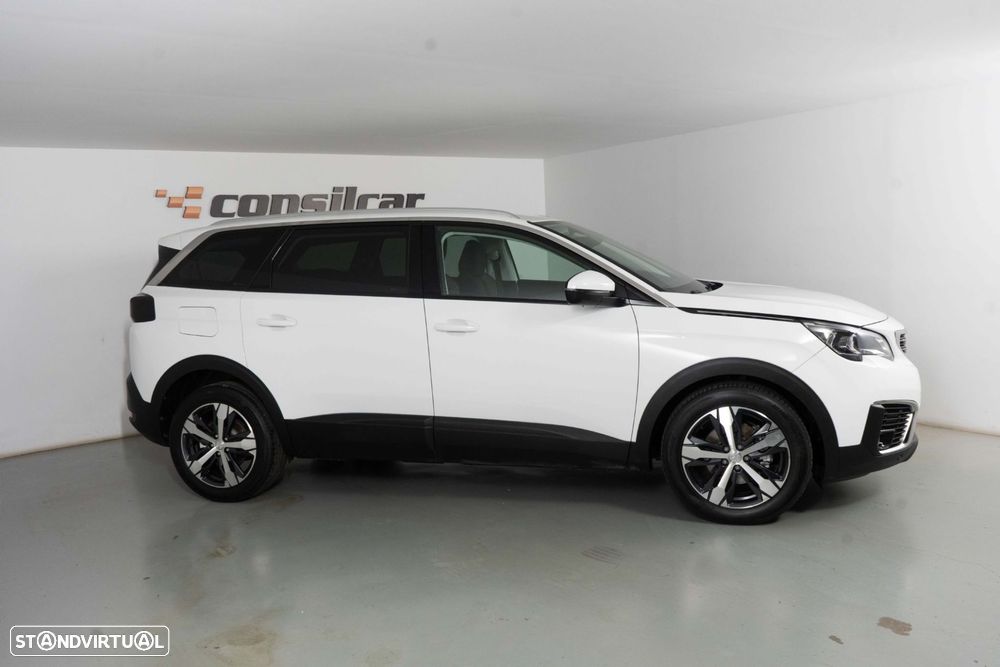 Peugeot 5008 1.2 PureTech Allure Grip Control EAT6 - 7