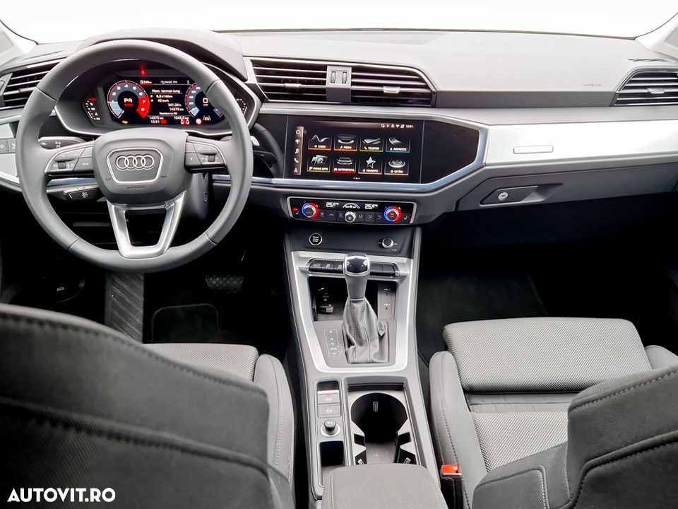 Audi Q3 35 TFSI S tronic - 13