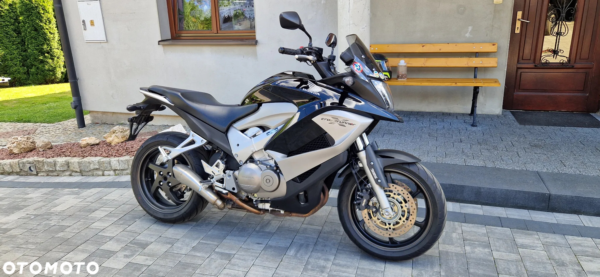 Honda VFR - 2