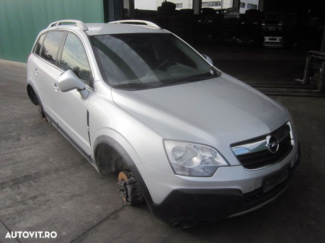 Dezmembrez Opel Antara  2.0 D , an 2009 , tip motor Z20S - 2