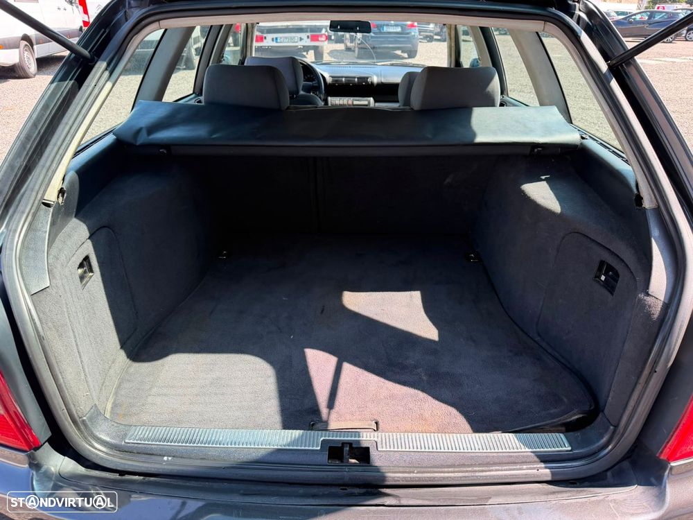 Audi A4 Avant 1.9 TDI Sport - 17