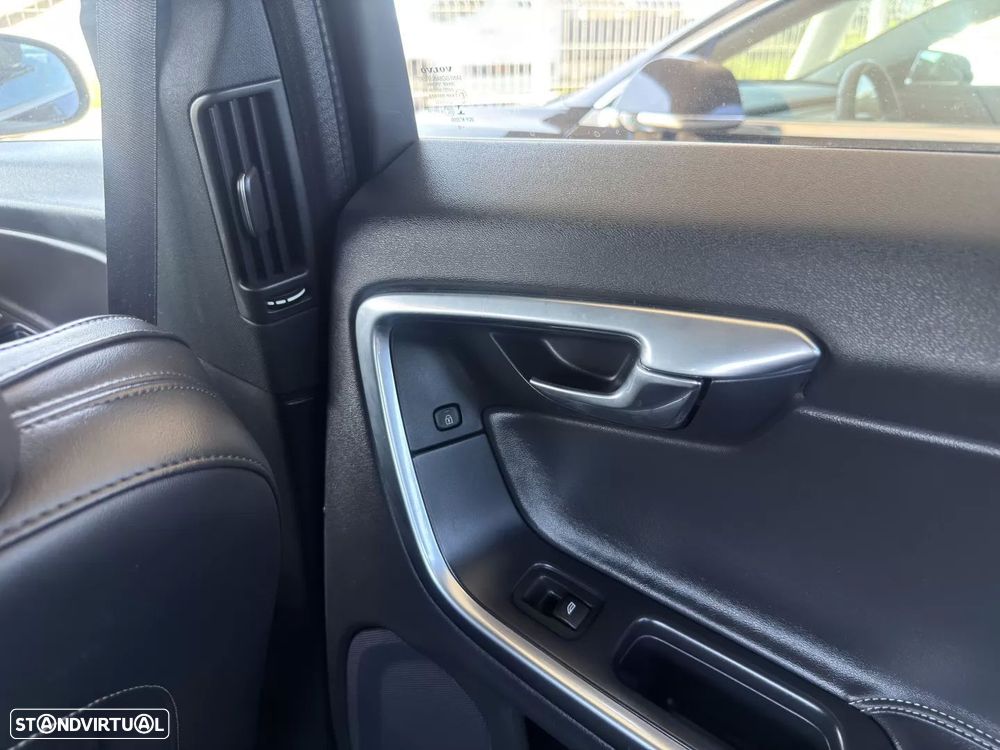 Volvo S60 - 18