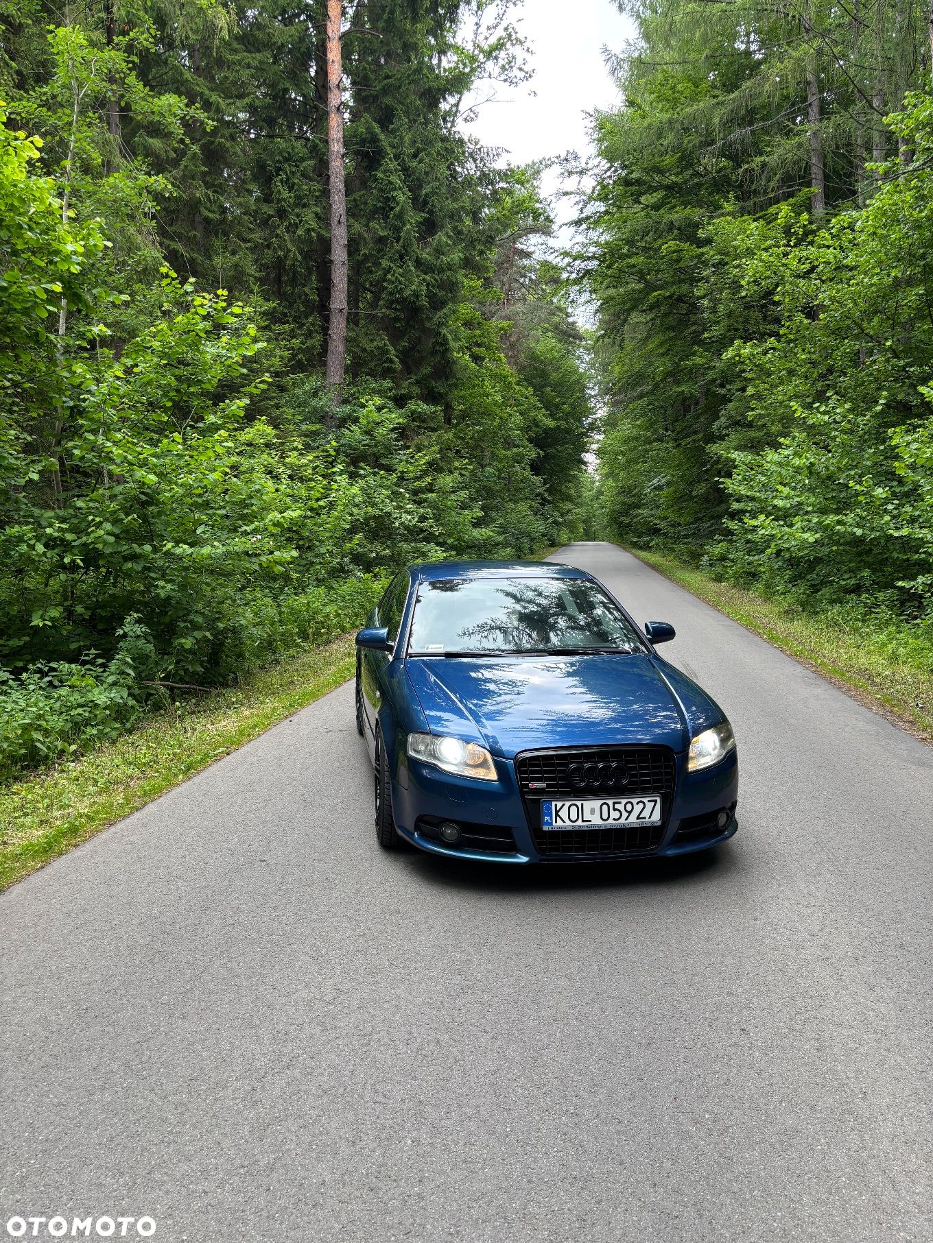 Audi A4 - 1
