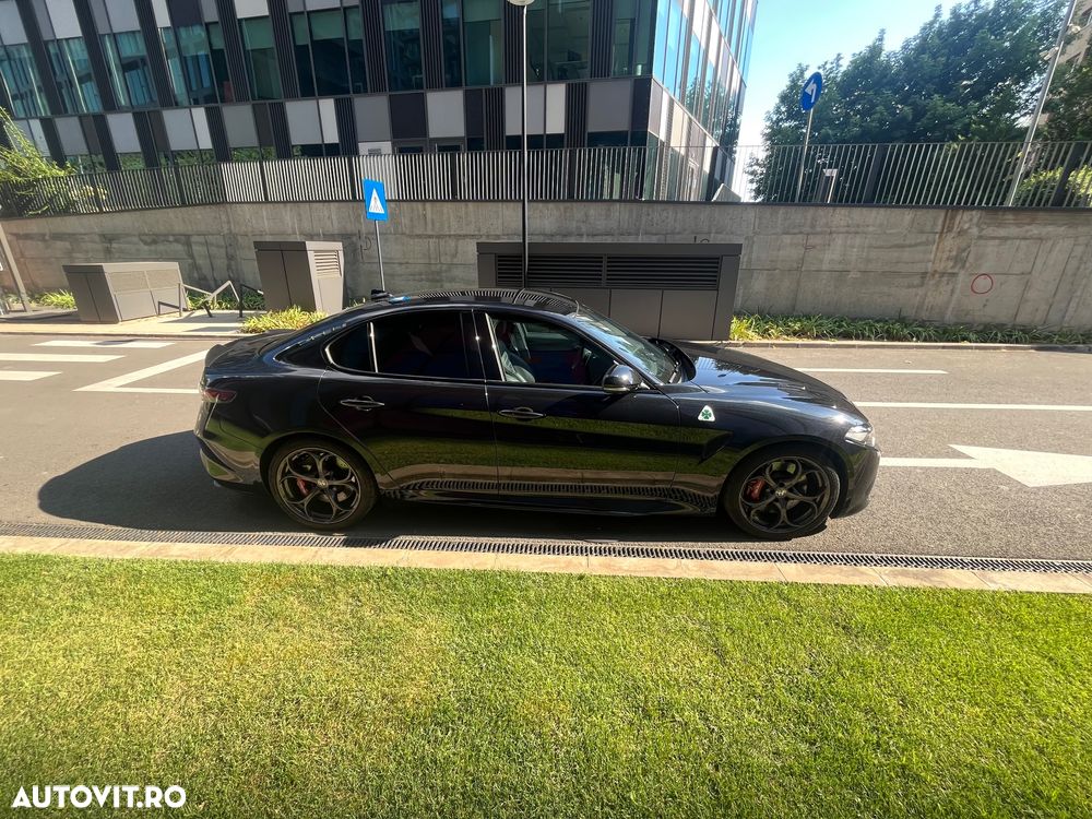 Alfa Romeo Giulia 2.9 Turbo RWD AT8 Quadrifoglio - 9