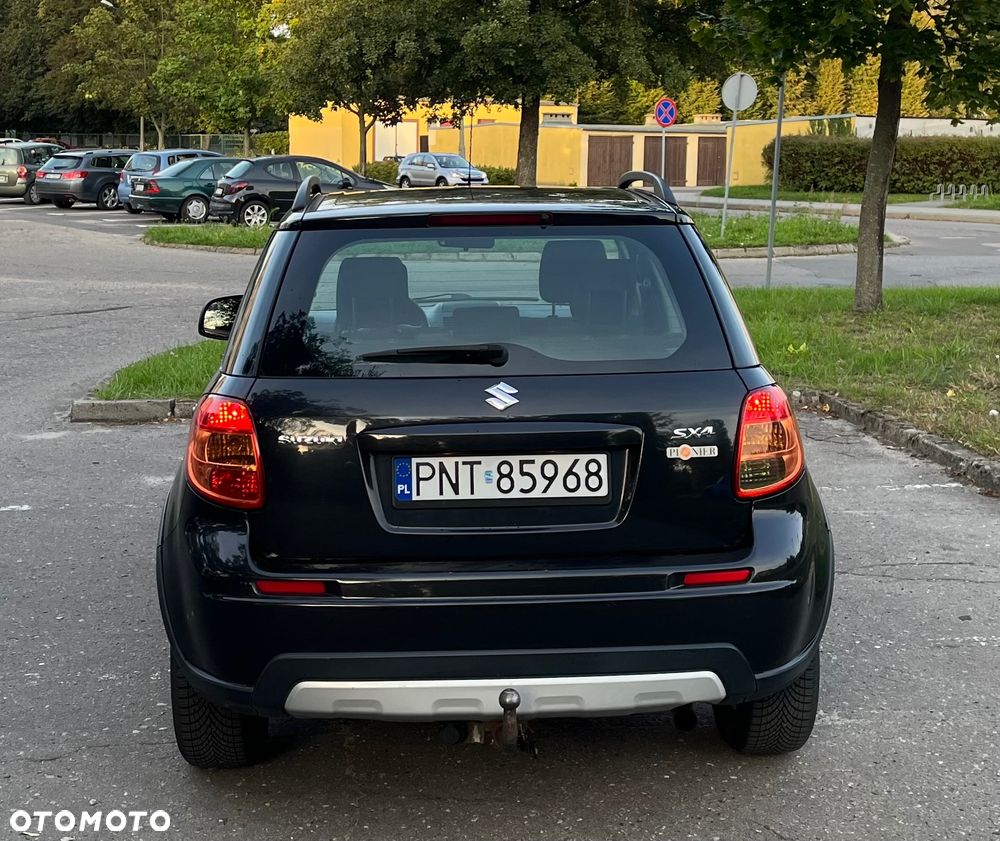 Suzuki SX4 - 3