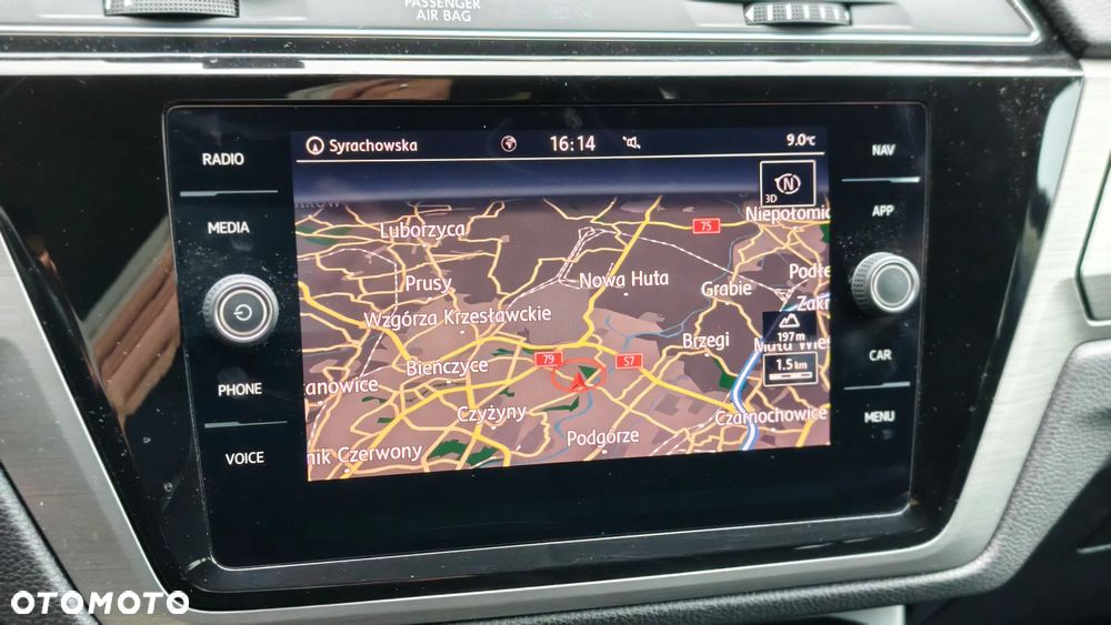 Volkswagen Touran 1.4 TSI BMT Highline DSG - 22