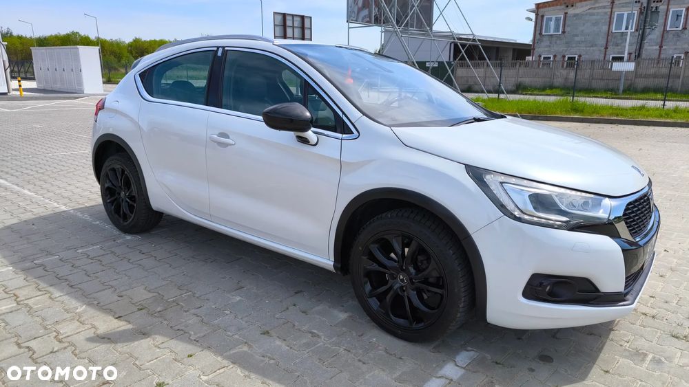 DS Automobiles DS 4 Crossback ver-1-2-puretech-be-chic-s-s - 17