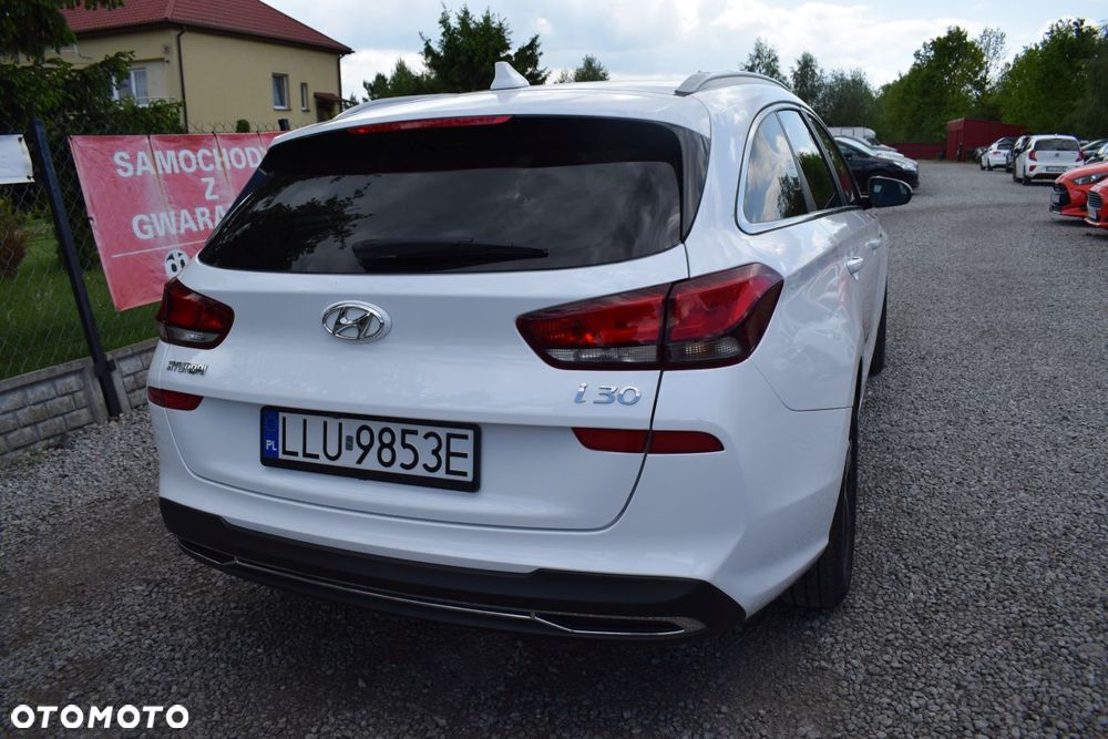 Hyundai i30 1.5 T-GDI 48V-Hybrid DCT Prime - 3